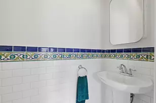 608 Harthan St, Austin, TX 78703 - Photo 15