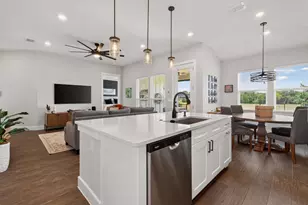 221 Sweeping Sage Ln, San Marcos, TX 78666 - Photo 9