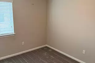 827 Savannah Cove, Elgin, TX 78621 - Photo 21