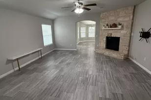 827 Savannah Cove, Elgin, TX 78621 - Photo 9