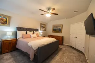 827 Savannah Cove, Elgin, TX 78621 - Photo 13