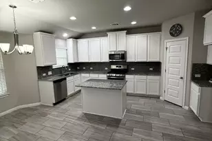 827 Savannah Cove, Elgin, TX 78621 - Photo 3