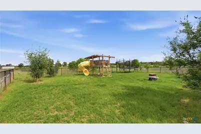 127 Offer, Llano, TX 78643 - Photo 37