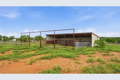 127 Offer, Llano, TX 78643 - Photo 31