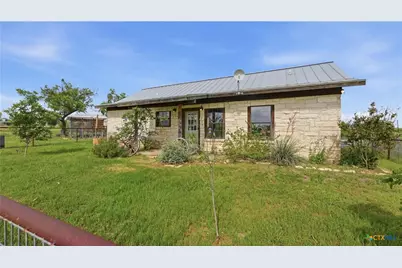 127 Offer, Llano, TX 78643 - Photo 1