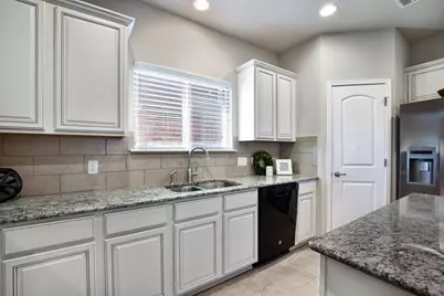 3451 Mayfield Ranch Boulevard #216, Round Rock, TX 78681 - Photo 13