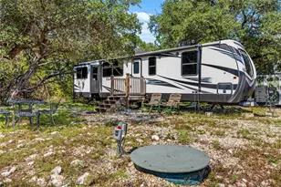 3074 Co Rd 207, Liberty Hill, TX 78642 - Photo 17