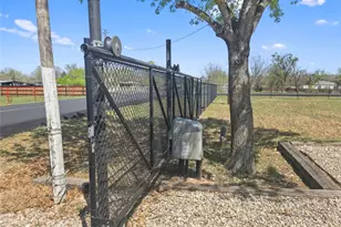 11701 Reata Dr, Buda, TX 78610 - Photo 15