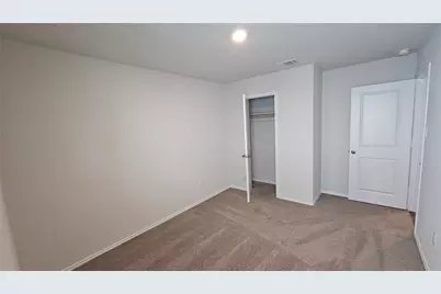 2825 Brogan Creek, New Braunfels, TX 78130 - Photo 17