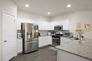 2217 Dickinson Ter, Austin, TX 78754 - Photo 3