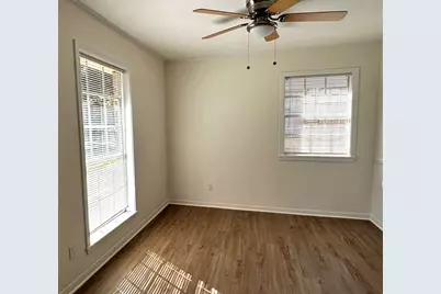1009 Lawndale Avenue, Brenham, TX 77833 - Photo 7