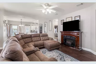 1015 Hondo Lane, Hutto, TX 78634 - Photo 3
