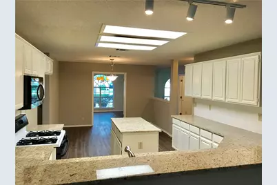715 Camp Fire Trail, Pflugerville, TX 78660 - Photo 9