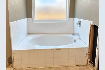 3325 Whisper Bluff, Schertz, TX 78108 - Photo 23