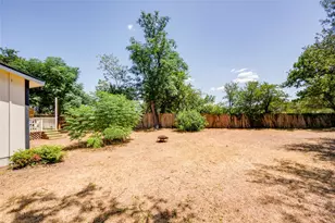 1400 Marcus Pl, Austin, TX 78721 - Photo 39