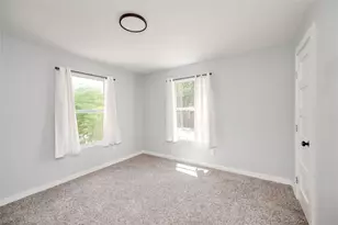 1400 Marcus Pl, Austin, TX 78721 - Photo 9