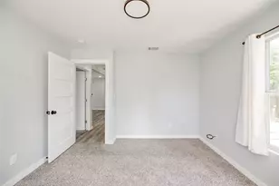 1400 Marcus Pl, Austin, TX 78721 - Photo 11