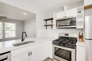 1400 Marcus Pl, Austin, TX 78721 - Photo 29