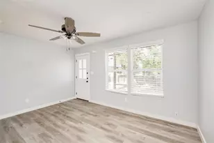 1400 Marcus Pl, Austin, TX 78721 - Photo 21