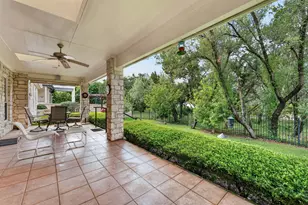17 Stillmeadow Dr, The Hills, TX 78738 - Photo 15
