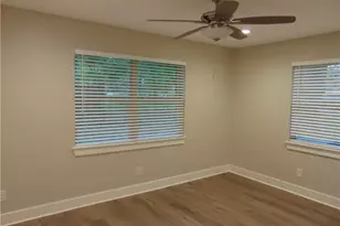 3904 Bailey Lane, Austin, TX 78756 - Photo 9