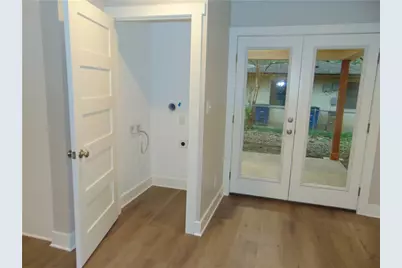 3904 Bailey Lane, Austin, TX 78756 - Photo 11
