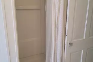 403 Fawcett St, Smithville, TX 78957 - Photo 9