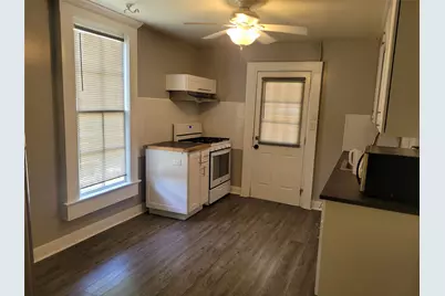 403 Fawcett Street, Smithville, TX 78957 - Photo 19