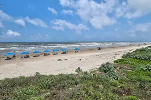 6649 Seacomber Dr, Port Aransas, TX 78373 - Photo 29