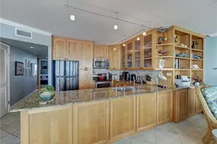 6649 Seacomber Dr, Port Aransas, TX 78373 - Photo 13