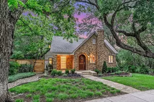 1704 Travis Heights Blvd, Austin, TX 78704 - Photo 3