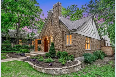 1704 Travis Heights Boulevard, Austin, TX 78704 - Photo 3