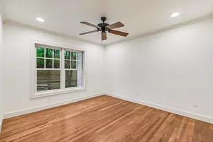 1704 Travis Heights Blvd, Austin, TX 78704 - Photo 33