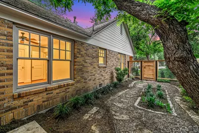 1704 Travis Heights Boulevard, Austin, TX 78704 - Photo 35