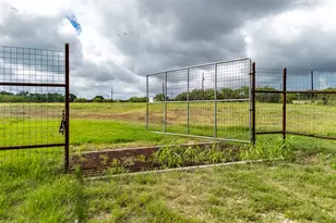 5485 County Road 249 Way, Gonzales, TX 78629 - Photo 1