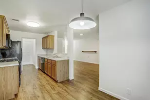 207 Tolcarne Dr, Hutto, TX 78634 - Photo 5