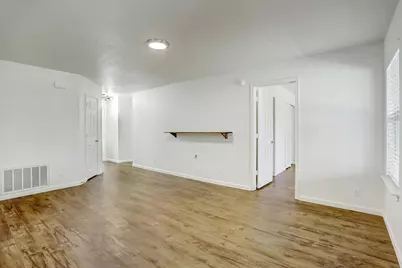 207 Tolcarne Drive, Hutto, TX 78634 - Photo 3