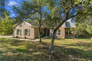 205 Homestead Rd, Kyle, TX 78640 - Photo 3