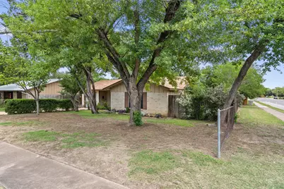 1100 S Trace Drive, Austin, TX 78745 - Photo 3