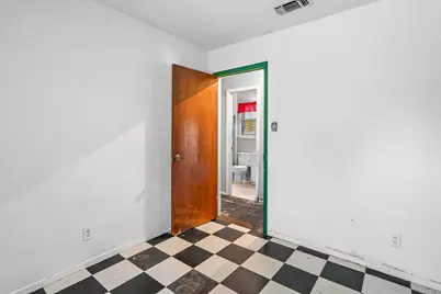 1100 S Trace Drive, Austin, TX 78745 - Photo 19