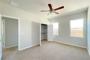 9612 Morning Iris Dr, Manor, TX 78653 - Photo 11