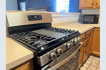 1747 Windy Park Circle, Round Rock, TX 78664 - Photo 5