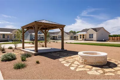 802 S Creek Street #100, Fredericksburg, TX 78624 - Photo 17