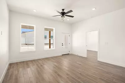 802 S Creek Street #100, Fredericksburg, TX 78624 - Photo 7