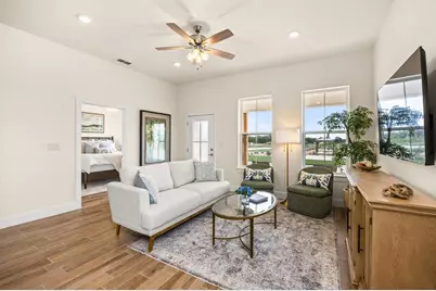 802 S Creek Street #100, Fredericksburg, TX 78624 - Photo 9