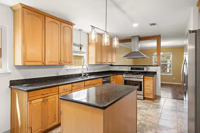 11608 Tanglebriar Trail, Austin, TX 78750 - Photo 11