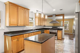 11608 Tanglebriar Trail, Austin, TX 78750 - Photo 11