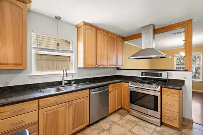 11608 Tanglebriar Trail, Austin, TX 78750 - Photo 9