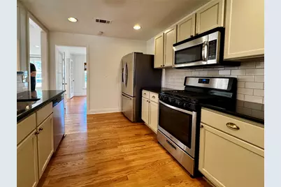 2012 De Verne Street, Austin, TX 78704 - Photo 11