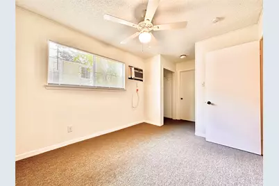 2721 Hemphill Park #B 204-21G, Austin, TX 78705 - Photo 3